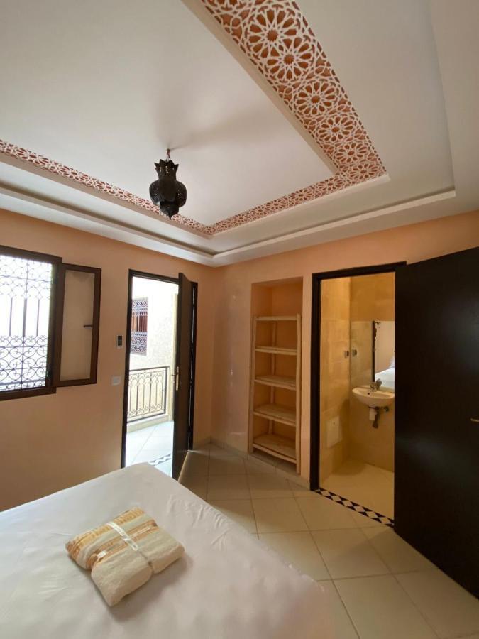Private Riad 3Ch Salon, Terrasse Avec Jacuzzi , A Jemaa El Fna Marrakesh Exterior photo