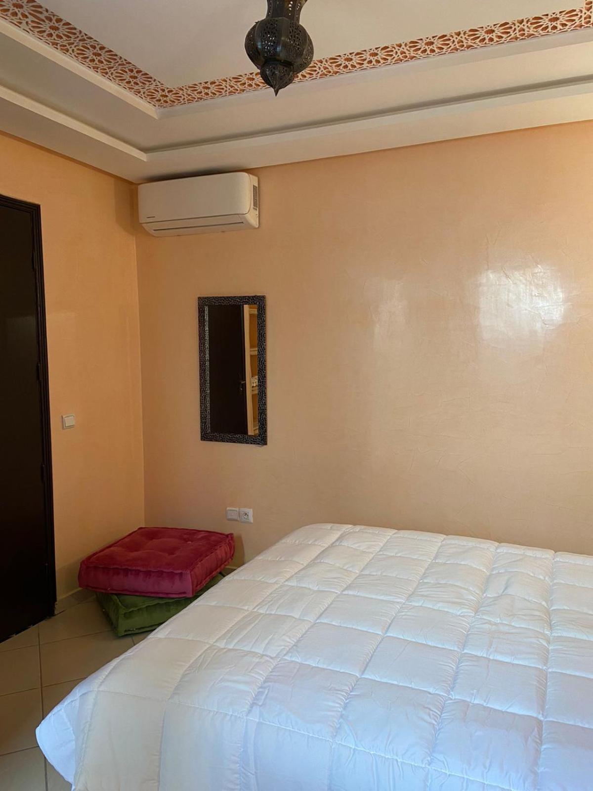 Private Riad 3Ch Salon, Terrasse Avec Jacuzzi , A Jemaa El Fna Marrakesh Exterior photo