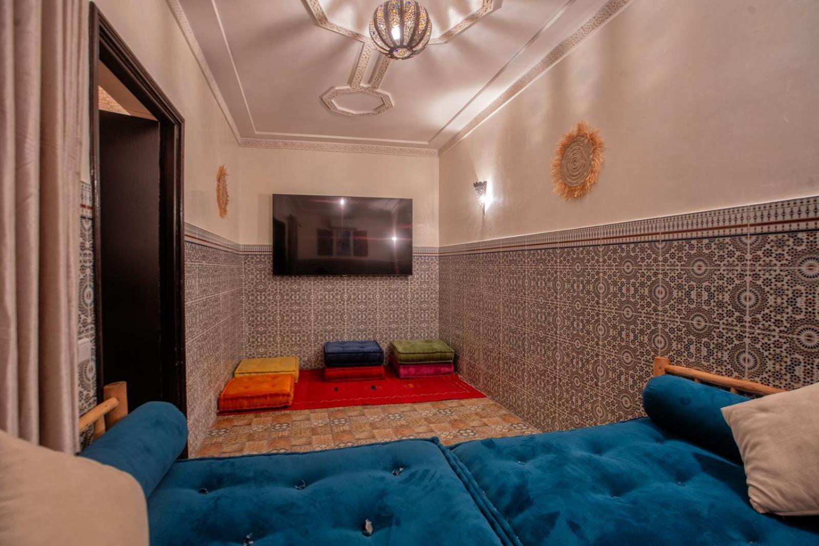 Private Riad 3Ch Salon, Terrasse Avec Jacuzzi , A Jemaa El Fna Marrakesh Exterior photo