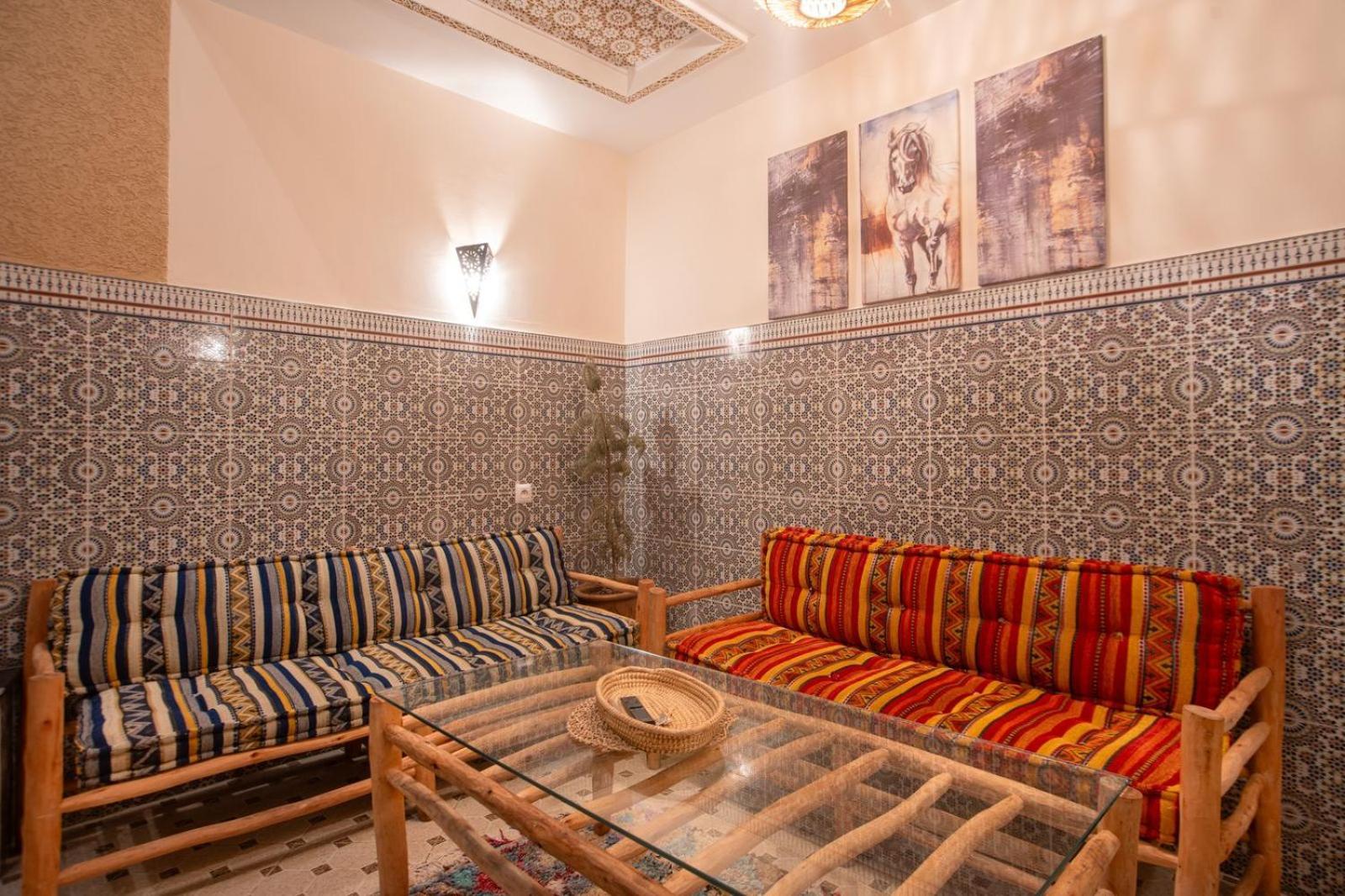 Private Riad 3Ch Salon, Terrasse Avec Jacuzzi , A Jemaa El Fna Marrakesh Exterior photo